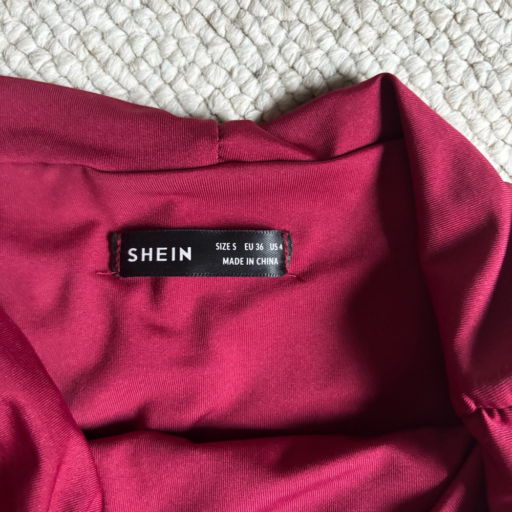 Strapless Ruched Bodycon Dress - Picture 4 of 4